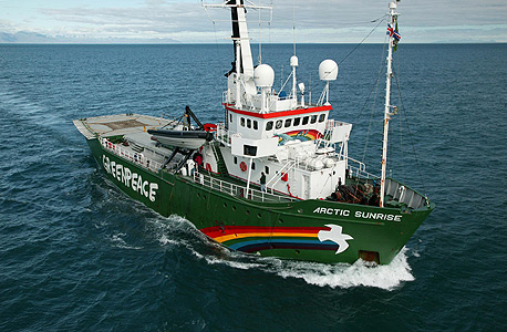 ספינה של גרינפיס, צילום: Steve Morgan / Greenpeace