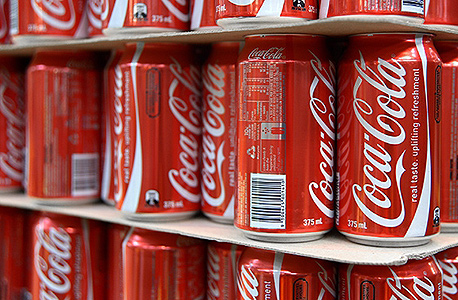 ספרד: חרם צרכנים חתך את מכירות קוקה-קולה ב-50%