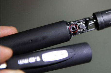 עט ובו מצלמה זעירה ויחידת שידור עט ובו מצלמה זעירה ויחידת שידור