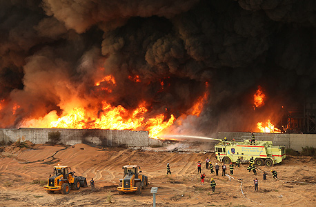 השריפה בקיסריה עלולה להביא למחסור על המדף 