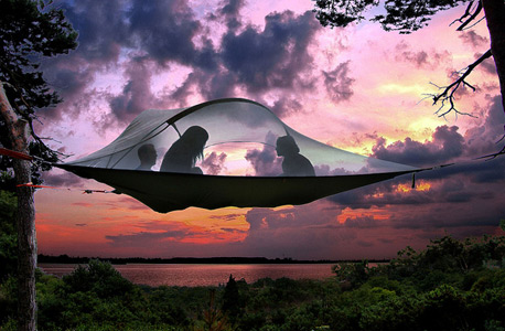 עלות האוהלים נעה בין 599 דולר ל-749 דולר בהתאם לדגם, צילום: Flickr / Tentsile