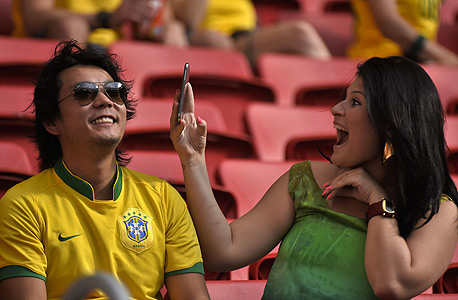 אוהדי נבחרת ברזיל. 67% לבנים