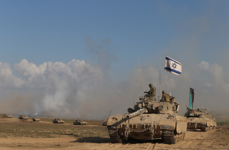 טנק של צה"ל בדרכו מעזה לשטח ישראל בשבוע שעבר