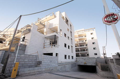 פרויקט בנייה של צ. לנדאו בשכונת אגמים בנתניה, צילום: נמרוד גליקמן
