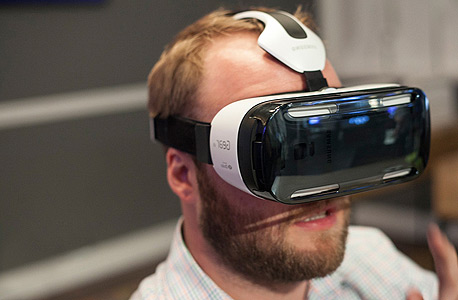 סמסונג גיר VR מציאות מדומה 