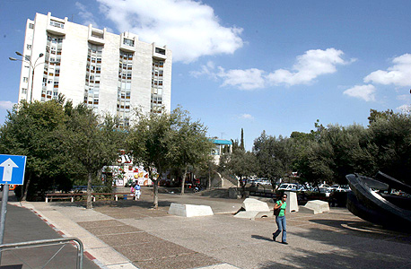 כיכר דניה בשכונת בית הכרם בירושלים. תוספת משמעותית בבנייה למגורים