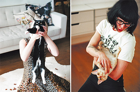 צילומים של אושיות תרבות בריטיות וחתוליהן מתוך המגזין