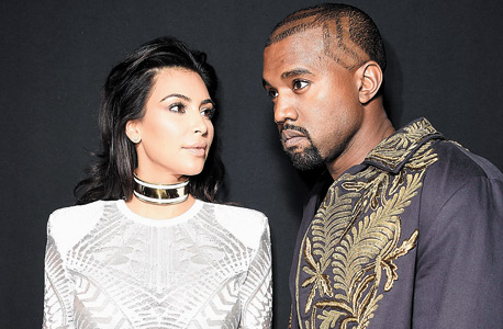 קרדשיאן בבלמיין, מראה שגרם ללילי אלן לצייץ "אני לא יכולה להשוות" (I can’t even) קרדשיאן בבלמיין, מראה שגרם ללילי אלן לצייץ "אני לא יכולה להשוות" (I can’t even)