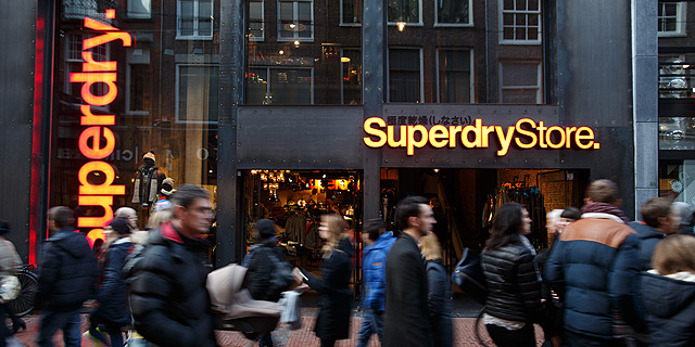 חנות של סופרדריי, צילום: בלומברג