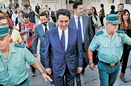 מעצר בכיר מפלגת השלטון פרנסיסקו גראנדוס, שלשום במדריד מעצר בכיר מפלגת השלטון פרנסיסקו גראנדוס, שלשום במדריד