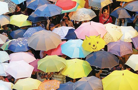 מחאת המטריות של הונג קונג, צילום: רויטרס