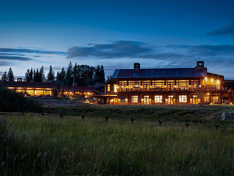 מלון הנופש והספא Brush Creek Ranch, ויומינג, ארה״ב 