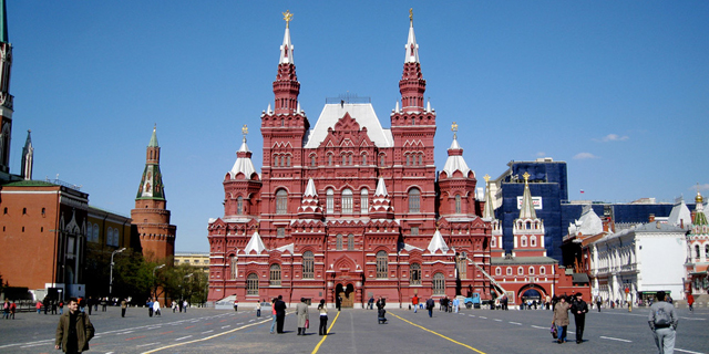 רולטה רוסית: רוסיה שולחת לכלא גולשים שמבקרים את המדינה