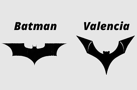 ולנסיה מימין. באטמן משמאל. ולנסיה קיימת כ"עטלף" לפני באטמן (מ-1919)