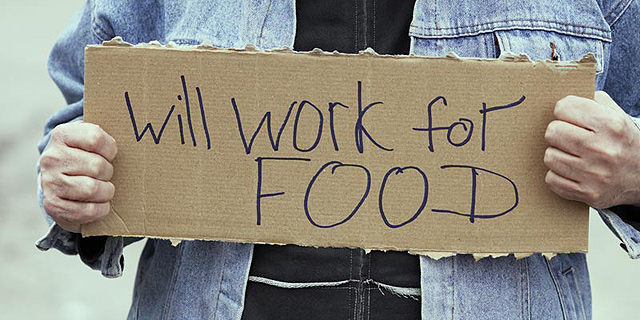 בריטניה: השכר הנמוך הקפיץ לשיא את מספר העניים העובדים