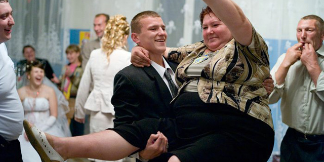 רוסיה. 28 מיליון, שהם 24.1% מהאוכלוסייה הבוגרת סובלים מהשמנת יתר, צילום: kabobfest.com
