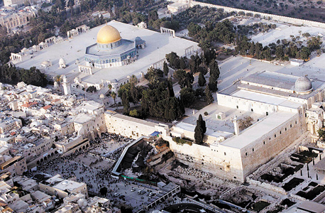 הר הבית, ירושלים. סיווג הסעת מתפללים כרגיש נעשה שלא לצורך, צילום: עטא עוויסאת