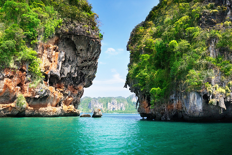 חוף או נאנג בתאילנד. עונה פופולרית לטיול באזור