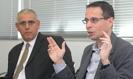 מימין: אורן בר-און מארנסט אנד יאנג ולביא גיאת מ-BDO זיו האפט