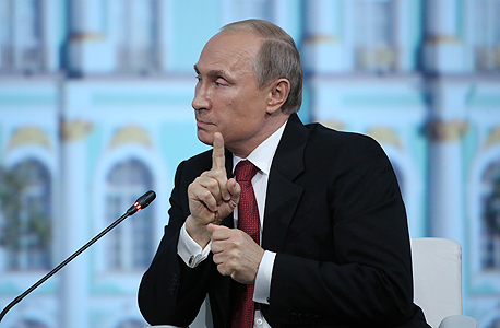 נשיא רוסיה ולדימיר פוטין. מאבד את אמון עמו?