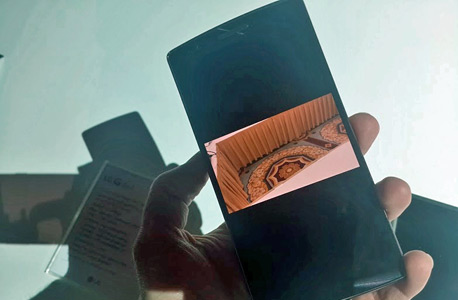 סמארטפון LG G FLEX 2 6, צילום: דור צח