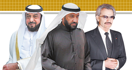 מימין: הנסיך הסעודי וליד בן טלאל, שר הנפט הכוויתי עלי אל־עומייר, ונשיא איחוד האמירויות, שייח' ח'ליפה בן זאיד