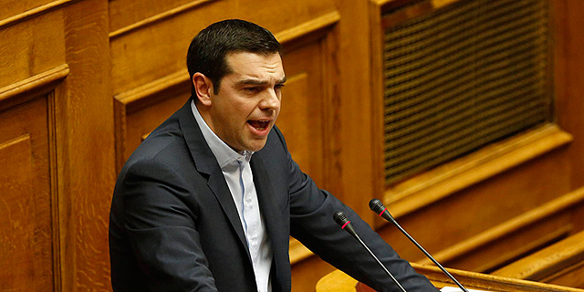 יוון דוחה לבוקר את הצגת הרפורמות 