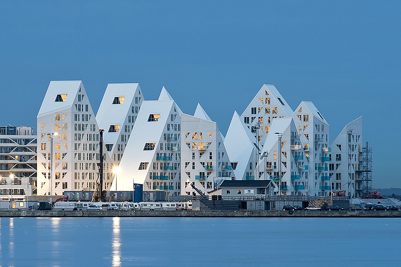 הקרחון, בית דירות בדנמרק