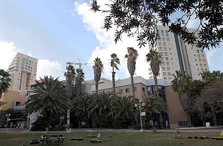 בניין סמינר הקיבוצים בתל אביב. אחת הקרקעות היקרות במדינה