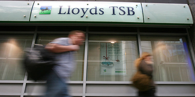 רווחי לוידס TSB צנחו ב-75%;  HBOS הפסיד 7.5 מיליארד ליש&quot;ט