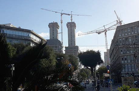 בנייה בתל אביב 