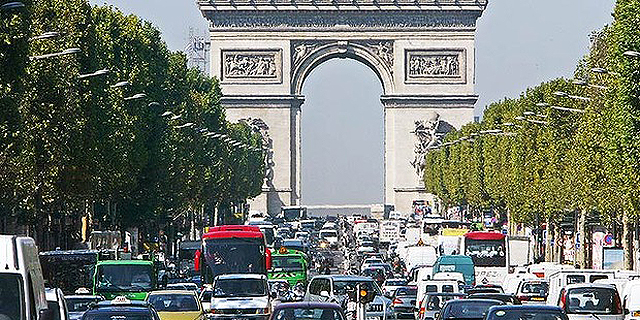 תשכחי את פריז: Airbnb מסתבכת בצרפת