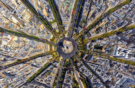 פריז ממבט על