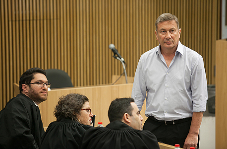 נוחי דנקנר בבית המשפט