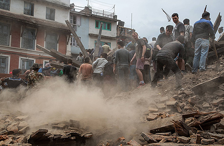 ההריסות אחרי רעש האדמה בנפאל