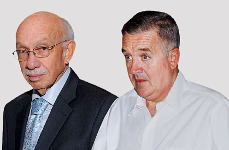 מימין: יונל כהן, חבר דירקטוריון, ואביגדור קפלן, יו"ר אלון רבוע כחול. טרם הגיעו לעמק השווה 