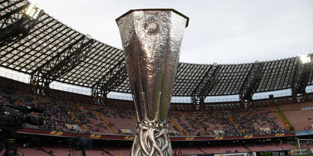 גביע ליגת אירופה. סביליה זכתה רק ב-4 תארים עד שנת 2000 , צילום: איי אף פי