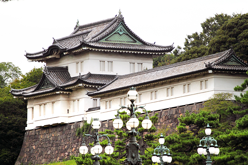 הארמון הקיסרי בטוקיו. פתוח לציבור במשך יומיים בשנה