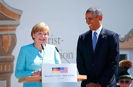 הנשיא אובמה והקנצלרית מרקל בעיירה גרמיש פרטנקירכן בגרמניה בכינוס ה-G7