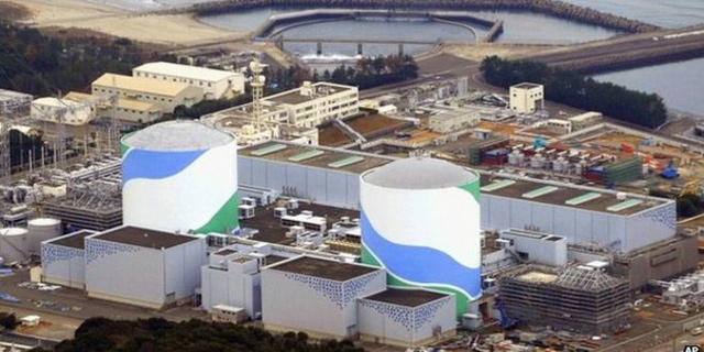 4 שנים אחרי אסון הצונאמי בפוקושימה - יפן חוזרת לאנרגיה גרעינית