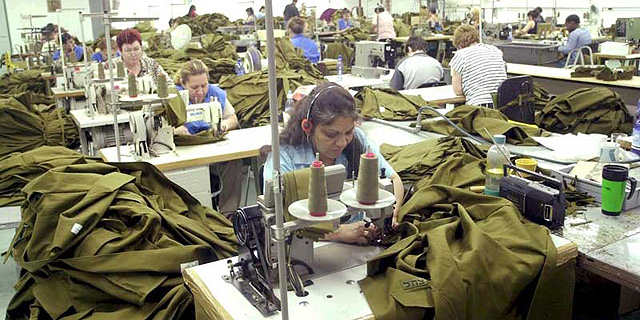 יצרני הטקסטיל: &quot;הפחתת המכס על יבוא ל-0% תגרום לסגירת מפעלים&quot;