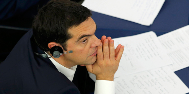 ממשלת יוון החליטה להשאיר את הבנקים סגורים לפחות עד סוף השבוע