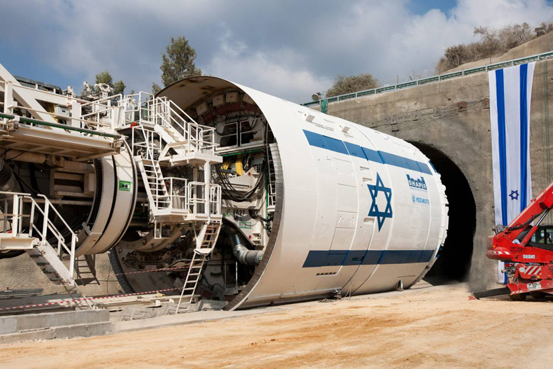 מכונת TBM ששימשה לחפירת קו הרכבת המהיר בין ת"א לירושלים