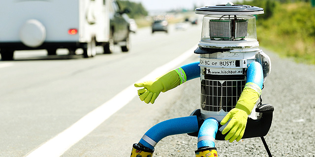 אדם נשך רובוט: מסעו של היצ&#39;בוט הגיע לסיומו בפילדלפיה