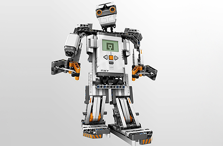רובוט שנבנה בערכה החינוכית של לגו. מסייע בלימודי רובוטיקה בישראל