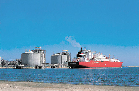 מתקן הנזלת גז של חברת Eni מול חופי מצרים