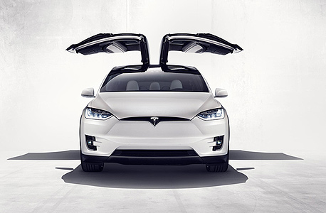 רכב טסלה X SUV, צילום: Tesla