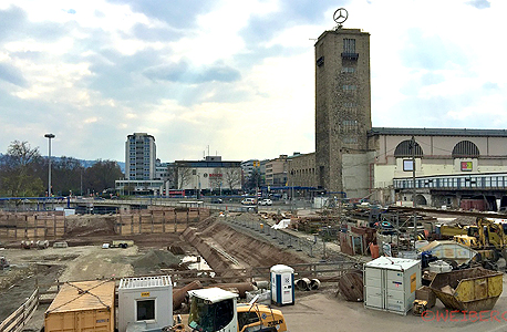 תחנת רכבת שטוטגרט 21. הפרויקט חורג מתקציבו ב-2 מיליארד יורו והצפי לסיום אינו ברור, צילום: bei-abriss-aufstand.de