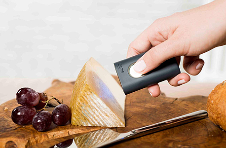 חיישן ה־SCIO מריח גבינה. בעתיד יוכל גם לבצע בדיקות רפואיות בשניות