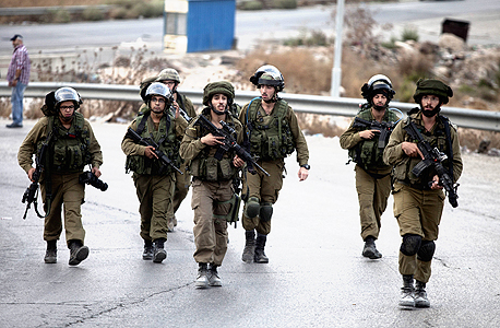 חיילים צה"ל טרור בית סחור הגדה המערבית, צילום: גטי אימג'ס